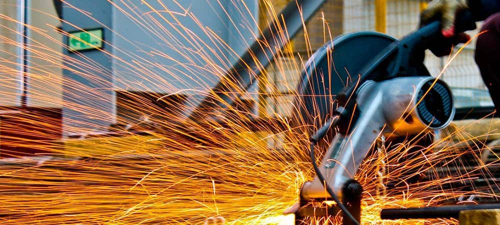 کاربرد دستگاه برش لیزر در صنعت فولاد